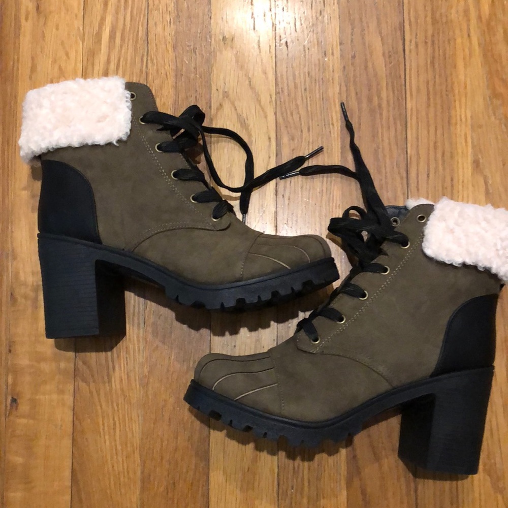 Qupid Combat Boots - Picture 1 of 10
